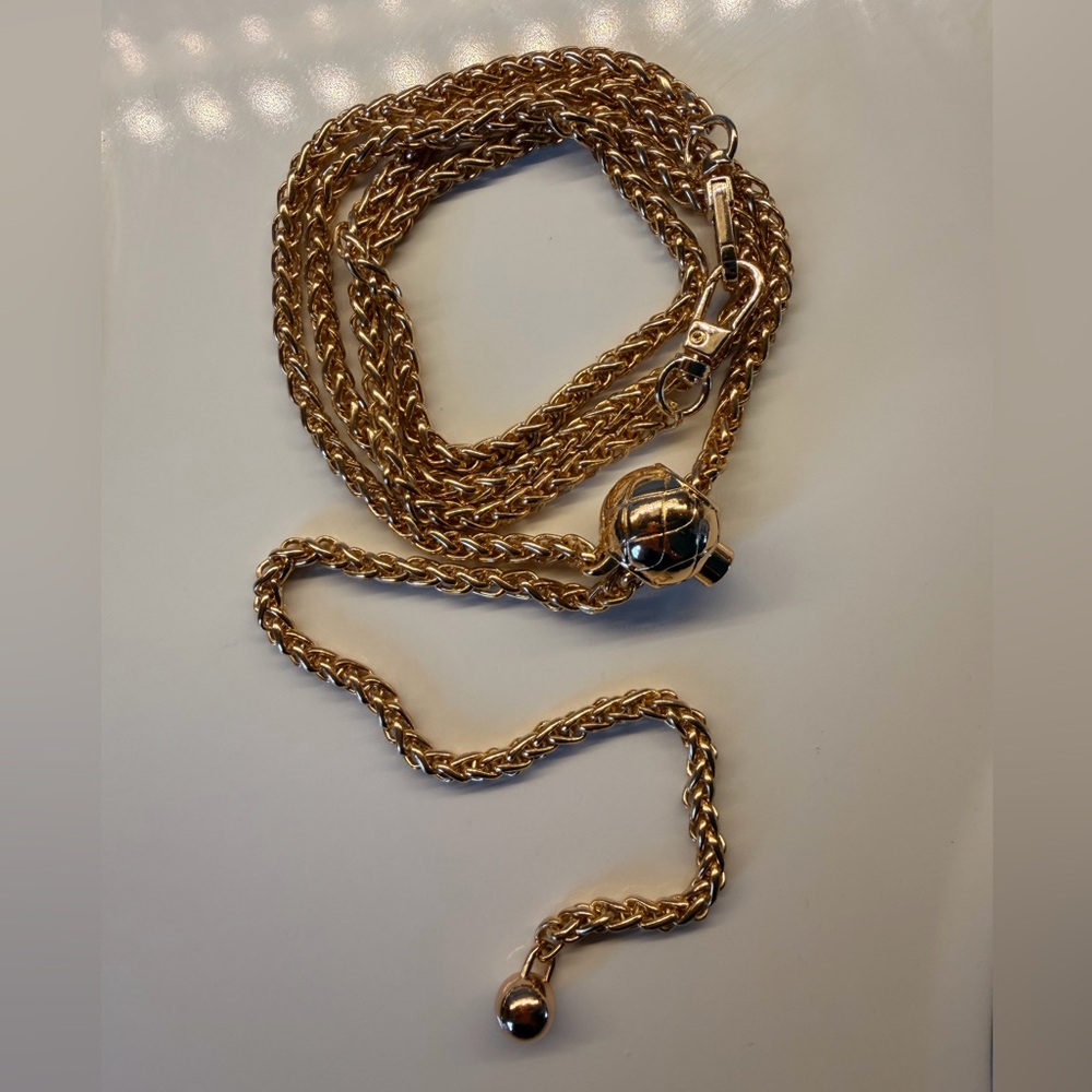 Gold colored adjustable shoulder chain 24 in drop max